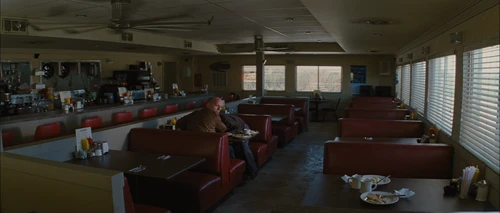 Still frame 114 from Looper (2012) directed by Rian Johnson