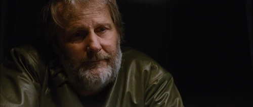 Still frame 132 from Looper (2012) directed by Rian Johnson