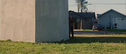 Still frame 163 from Looper (2012) directed by Rian Johnson