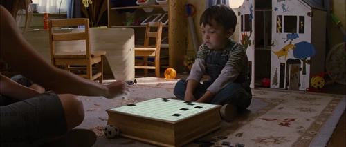Still frame 184 from Looper (2012) directed by Rian Johnson