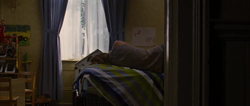 Still frame 192 from Looper (2012) directed by Rian Johnson