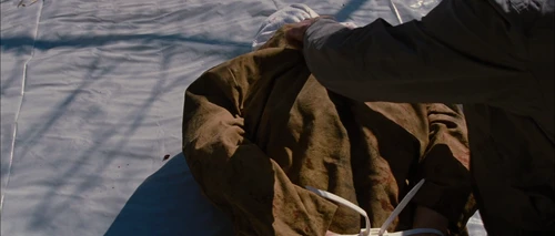 Still frame 19 from Looper (2012) directed by Rian Johnson