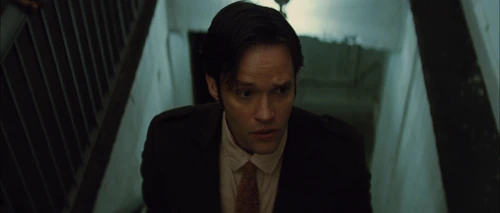 Still frame 21 from Looper (2012) directed by Rian Johnson