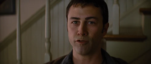 Still frame 217 from Looper (2012) directed by Rian Johnson