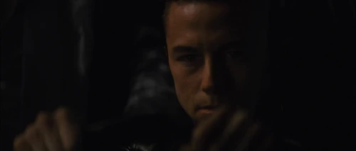 Still frame 22 from Looper (2012) directed by Rian Johnson