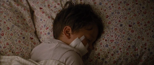 Still frame 260 from Looper (2012) directed by Rian Johnson