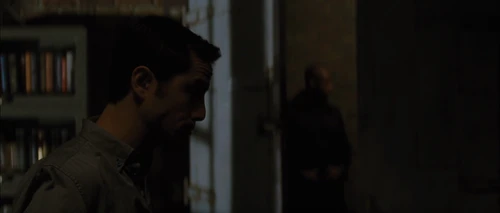 Still frame 35 from Looper (2012) directed by Rian Johnson