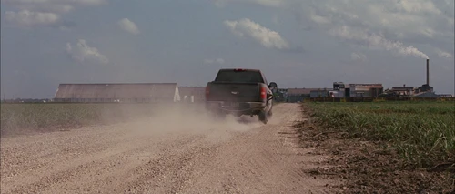 Still frame 4 from Looper (2012) directed by Rian Johnson