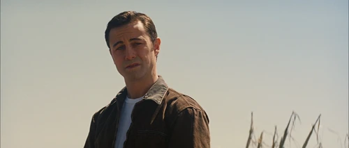 Still frame 60 from Looper (2012) directed by Rian Johnson
