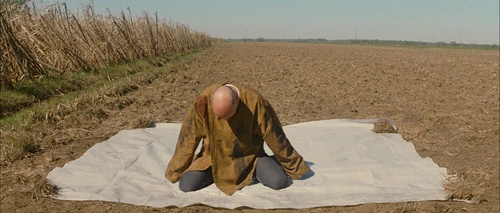 Still frame 62 from Looper (2012) directed by Rian Johnson