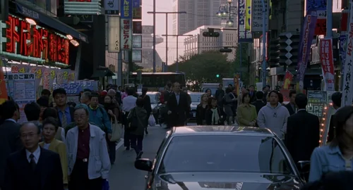 Still frame 187 from Lost in Translation (2003) directed by Sofia Coppola