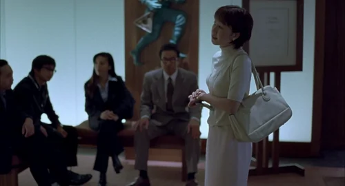 Still frame 43 from Lost in Translation (2003) directed by Sofia Coppola