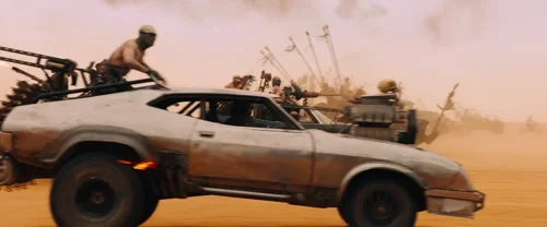 Still frame 16 from Mad Max: Fury Road (2015) directed by George Miller