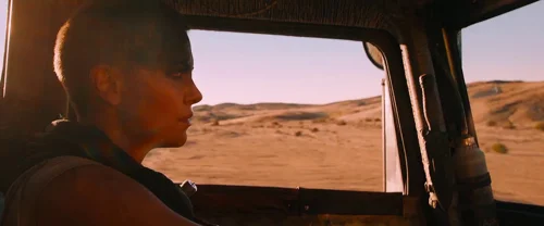 Still frame 20 from Mad Max: Fury Road (2015) directed by George Miller
