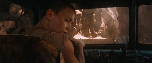 Still frame 37 from Mad Max: Fury Road (2015) directed by George Miller