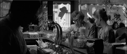 Still frame 61 from Manhattan (1979) directed by Woody Allen