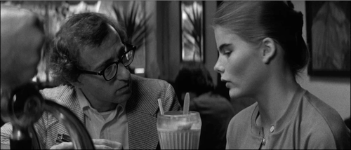 Still frame 64 from Manhattan (1979) directed by Woody Allen