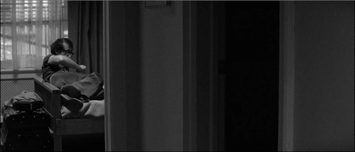 Still frame 75 from Manhattan (1979) directed by Woody Allen