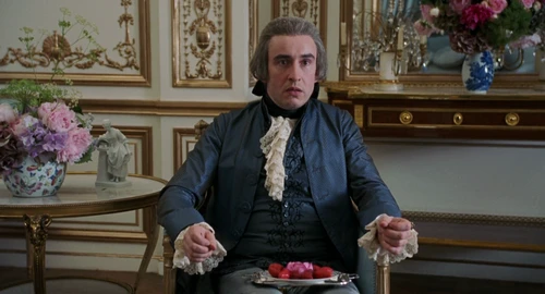 Still frame 81 from Marie Antoinette (2006) directed by Sofia Coppola