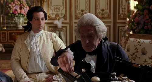 Still frame 95 from Marie Antoinette (2006) directed by Sofia Coppola