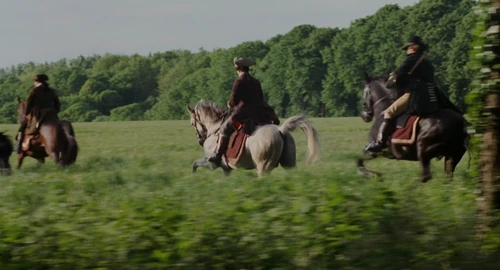 Still frame 101 from Marie Antoinette (2006) directed by Sofia Coppola