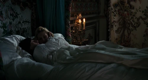 Still frame 106 from Marie Antoinette (2006) directed by Sofia Coppola