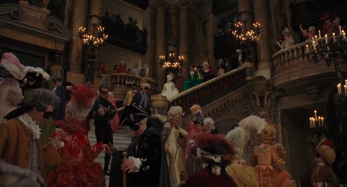 Still frame 118 from Marie Antoinette (2006) directed by Sofia Coppola