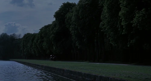 Still frame 127 from Marie Antoinette (2006) directed by Sofia Coppola