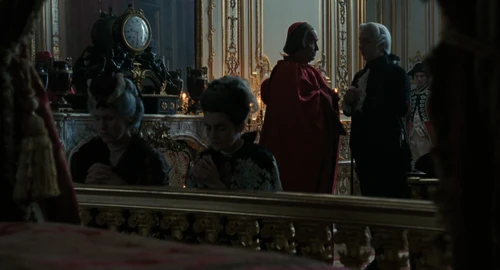 Still frame 132 from Marie Antoinette (2006) directed by Sofia Coppola