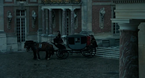 Still frame 133 from Marie Antoinette (2006) directed by Sofia Coppola