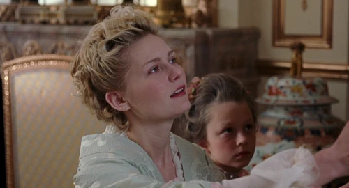 Still frame 161 from Marie Antoinette (2006) directed by Sofia Coppola