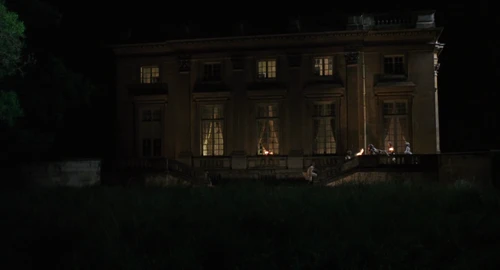 Still frame 182 from Marie Antoinette (2006) directed by Sofia Coppola