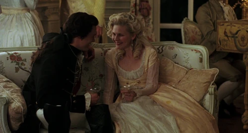 Still frame 183 from Marie Antoinette (2006) directed by Sofia Coppola