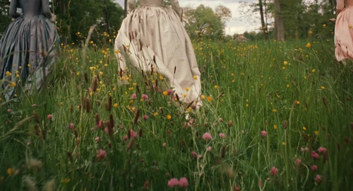 Still frame 187 from Marie Antoinette (2006) directed by Sofia Coppola