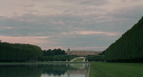 Still frame 196 from Marie Antoinette (2006) directed by Sofia Coppola