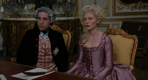 Still frame 207 from Marie Antoinette (2006) directed by Sofia Coppola