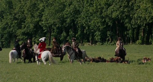 Still frame 211 from Marie Antoinette (2006) directed by Sofia Coppola