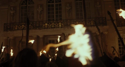 Still frame 215 from Marie Antoinette (2006) directed by Sofia Coppola