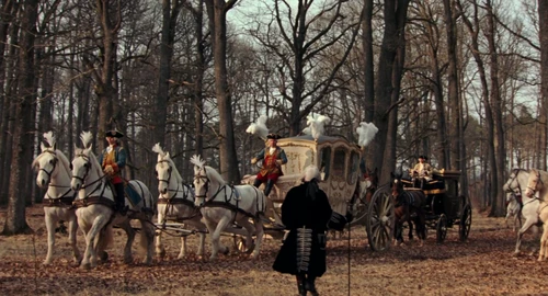 Still frame 19 from Marie Antoinette (2006) directed by Sofia Coppola