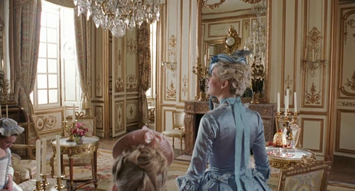 Still frame 28 from Marie Antoinette (2006) directed by Sofia Coppola