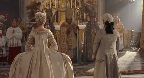 Still frame 33 from Marie Antoinette (2006) directed by Sofia Coppola