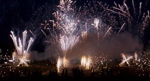 Still frame 41 from Marie Antoinette (2006) directed by Sofia Coppola