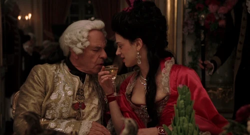 Still frame 57 from Marie Antoinette (2006) directed by Sofia Coppola