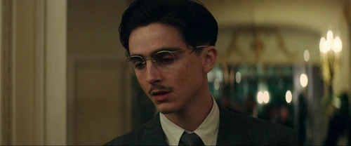 Still frame 192 from Marty Supreme (2025) directed by Josh Safdie