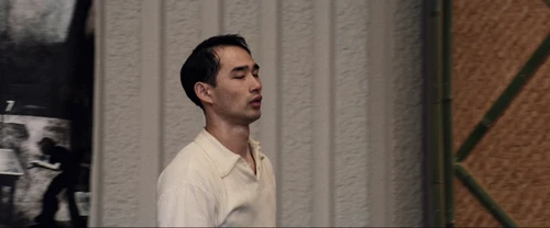 Still frame 229 from Marty Supreme (2025) directed by Josh Safdie