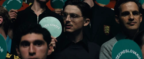 Still frame 27 from Marty Supreme (2025) directed by Josh Safdie