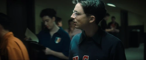 Still frame 32 from Marty Supreme (2025) directed by Josh Safdie