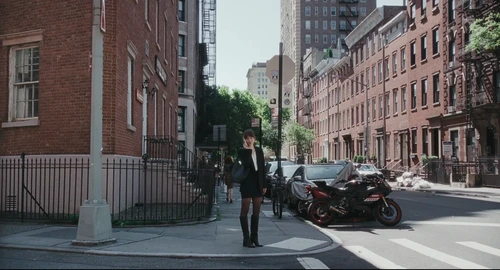 Still frame 17 from Materialists (2025) directed by Celine Song