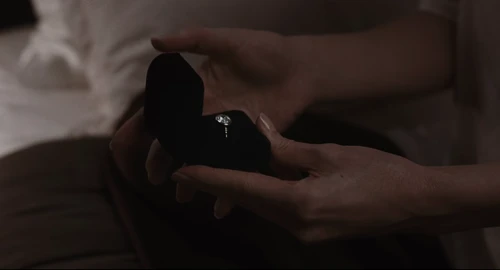 Still frame 157 from Materialists (2025) directed by Celine Song