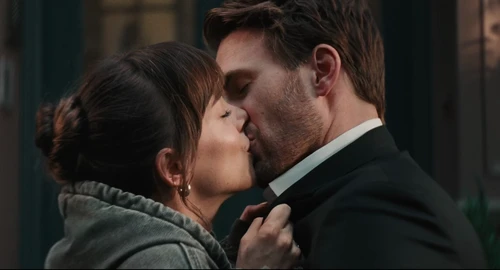 Still frame 217 from Materialists (2025) directed by Celine Song